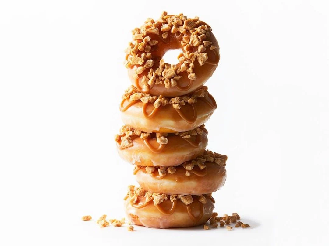 Krispy Kreme crea un tributo a la tableta dorada de Hershey