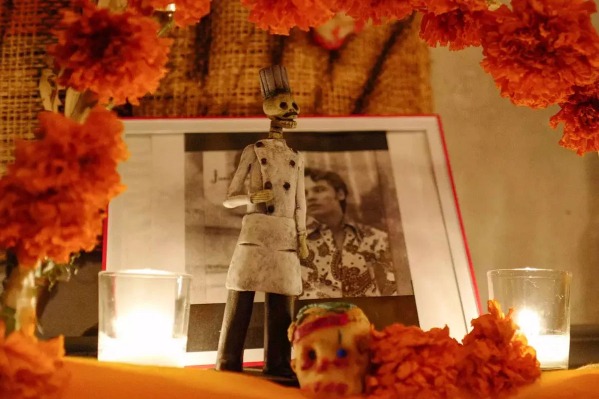 Este chef mexicano hará un altar de muertos en honor a Anthony Bourdain