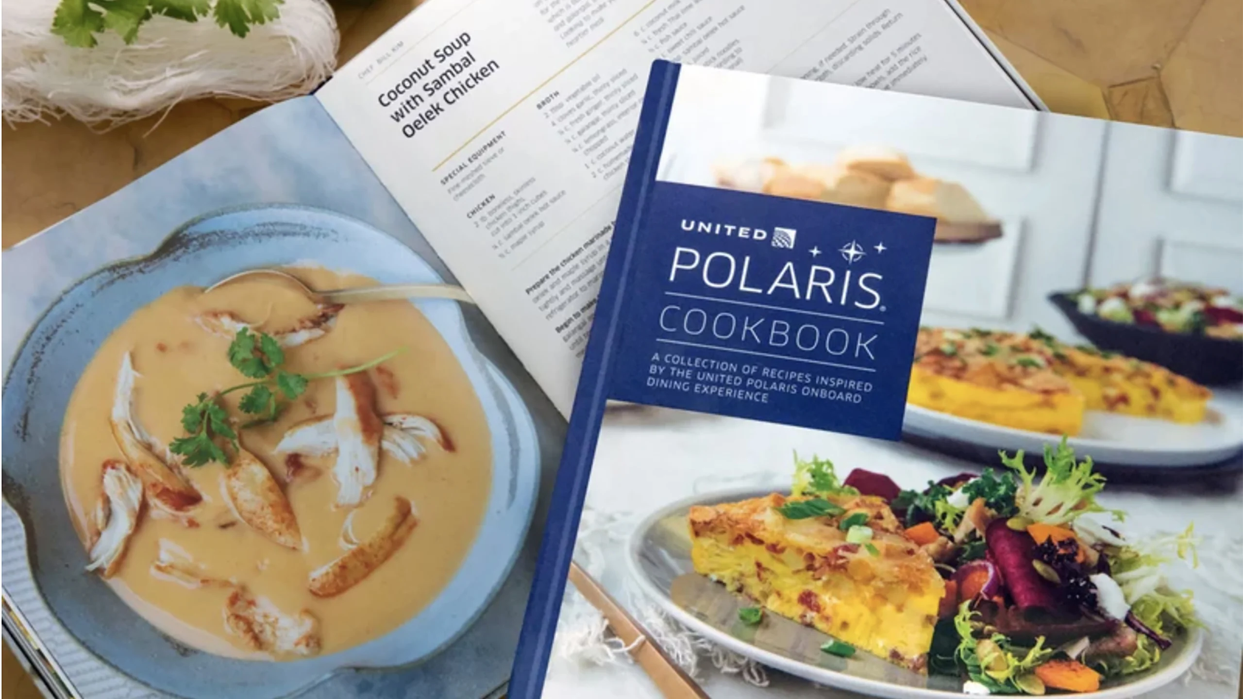 United Airlines lanzó un libro de cocina de comidas a bordo