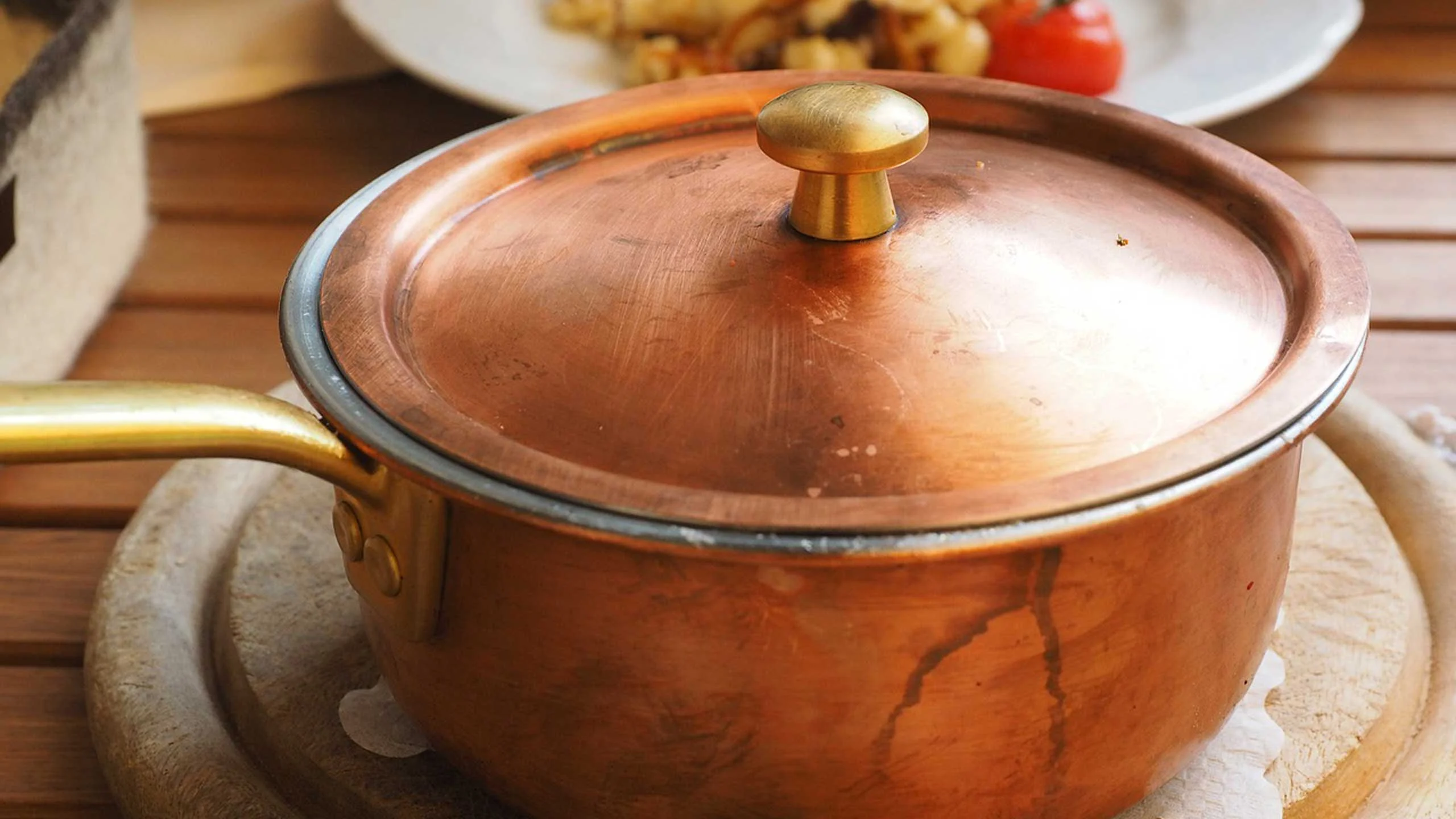 Lo que desconocías sobre usar cobre al cocinar