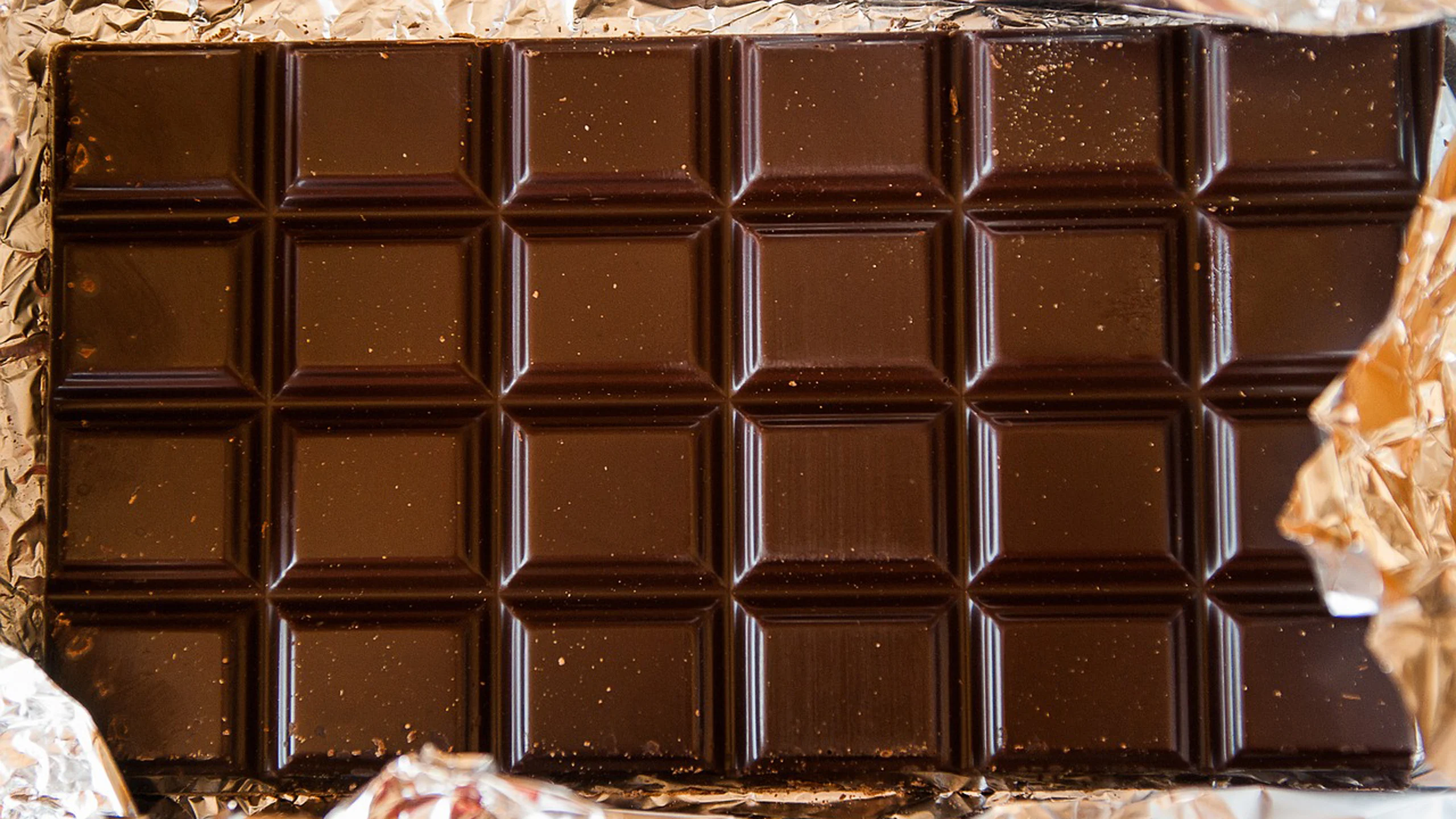 Razones para comer chocolate oscuro