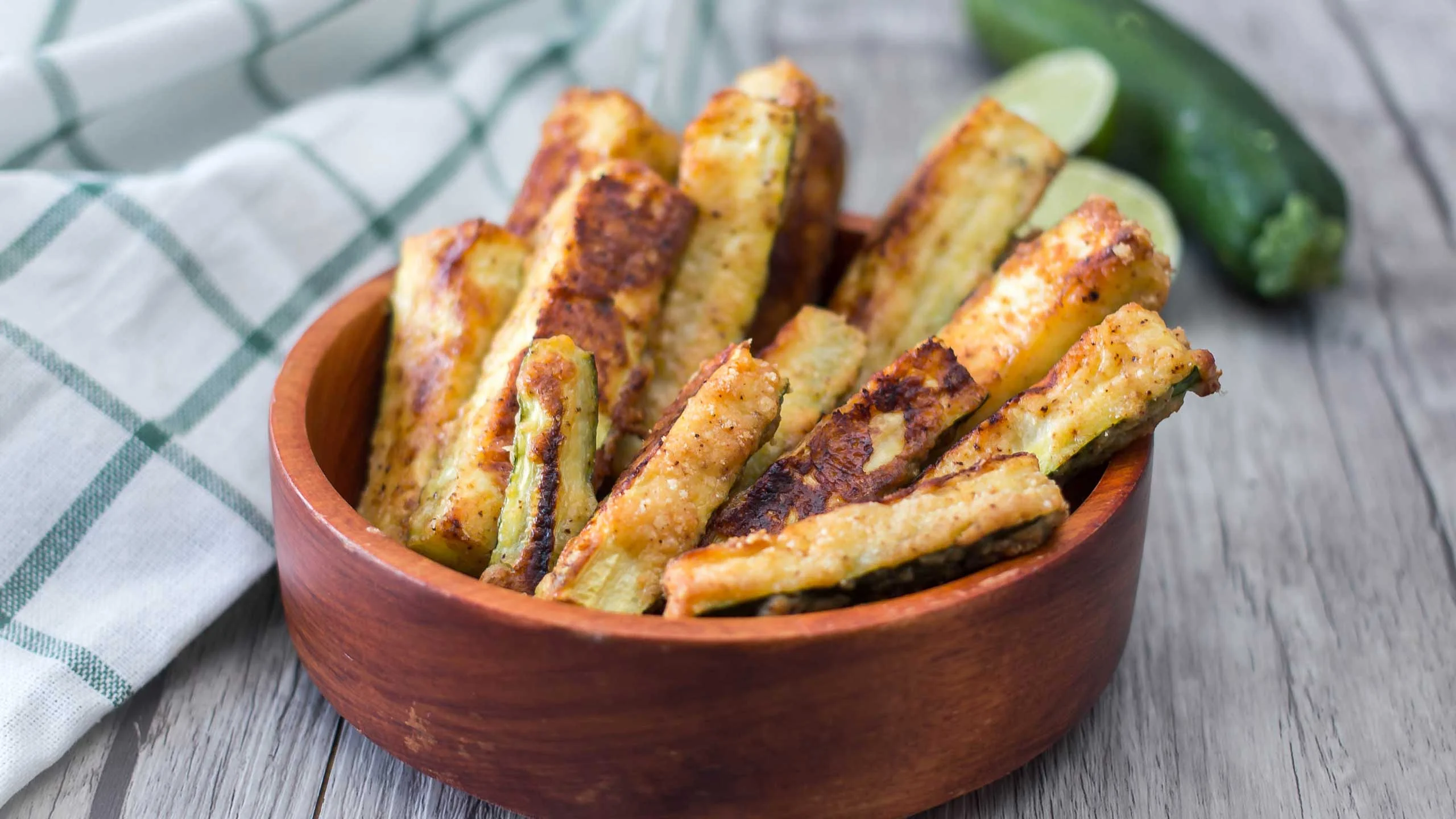 Zucchini fries con amaranto: una versión más saludable de las papas fritas