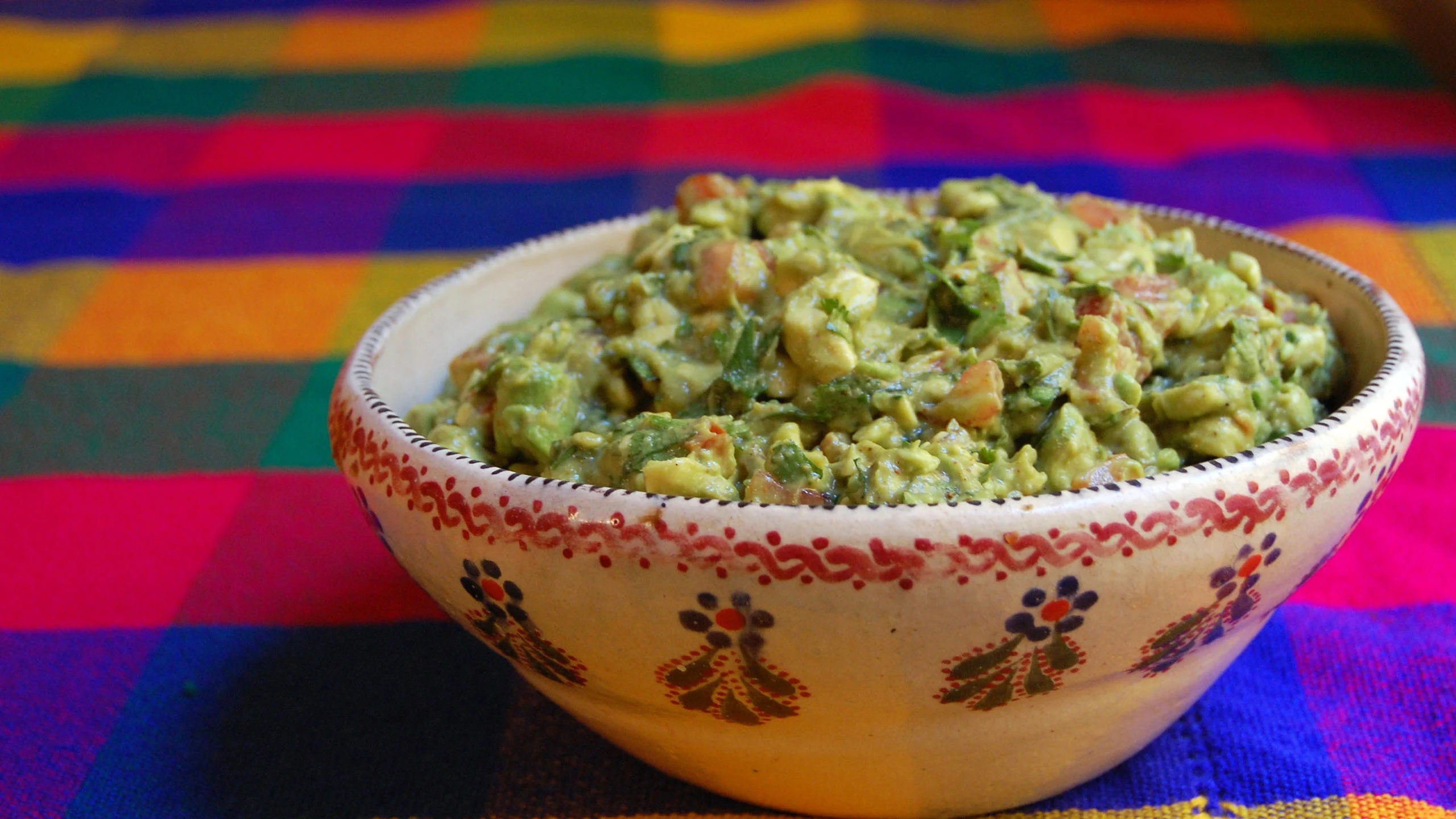 La nueva manera “saludable” de preparar guacamole: brocomole