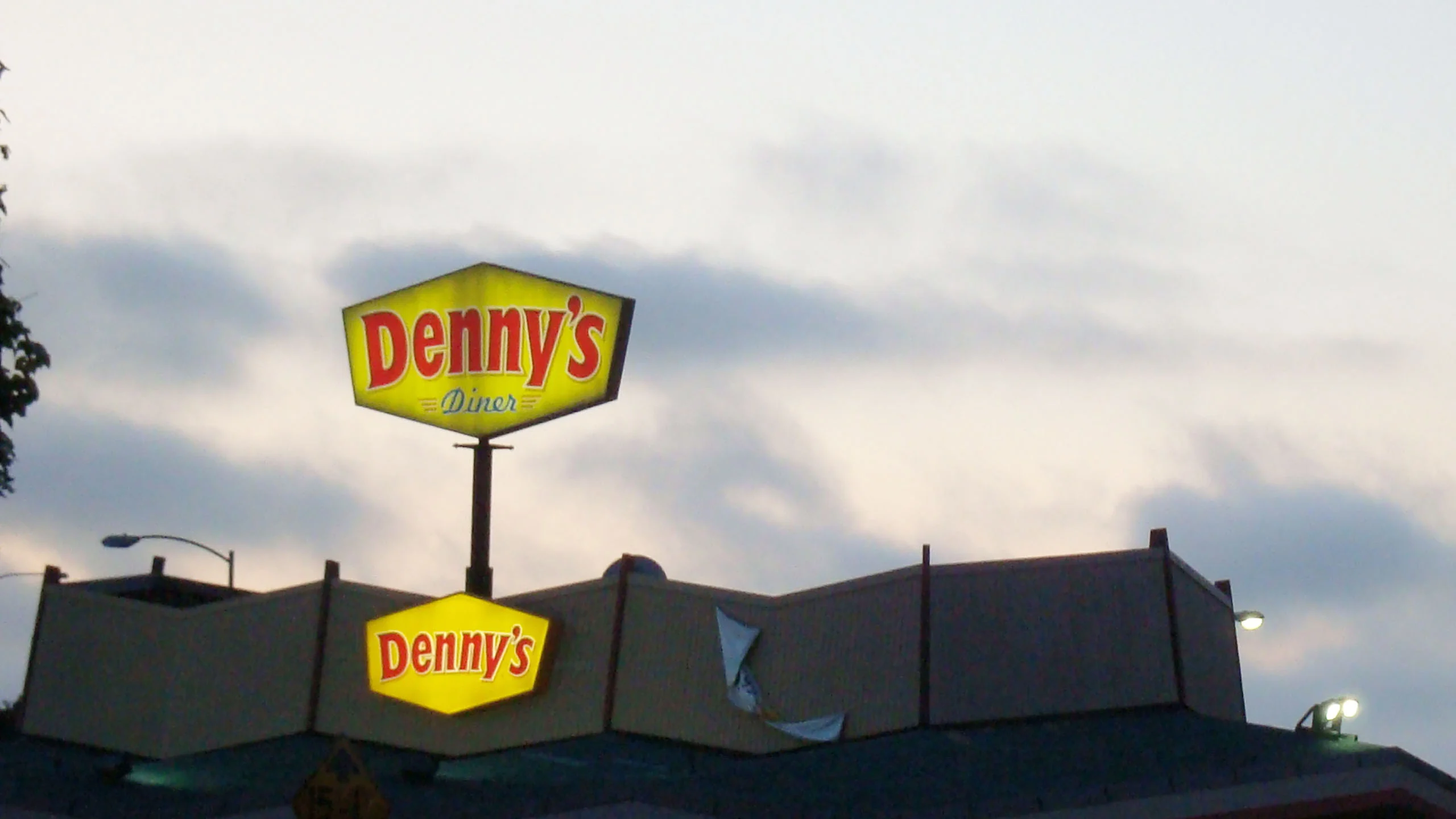La cadena de comida rápida Denny’s llega a CDMX