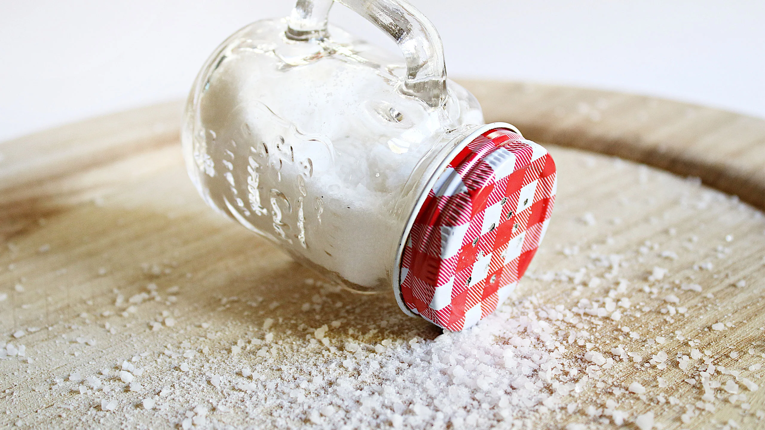 Estudio revela que comer sal en exceso debilita el sistema inmunológico