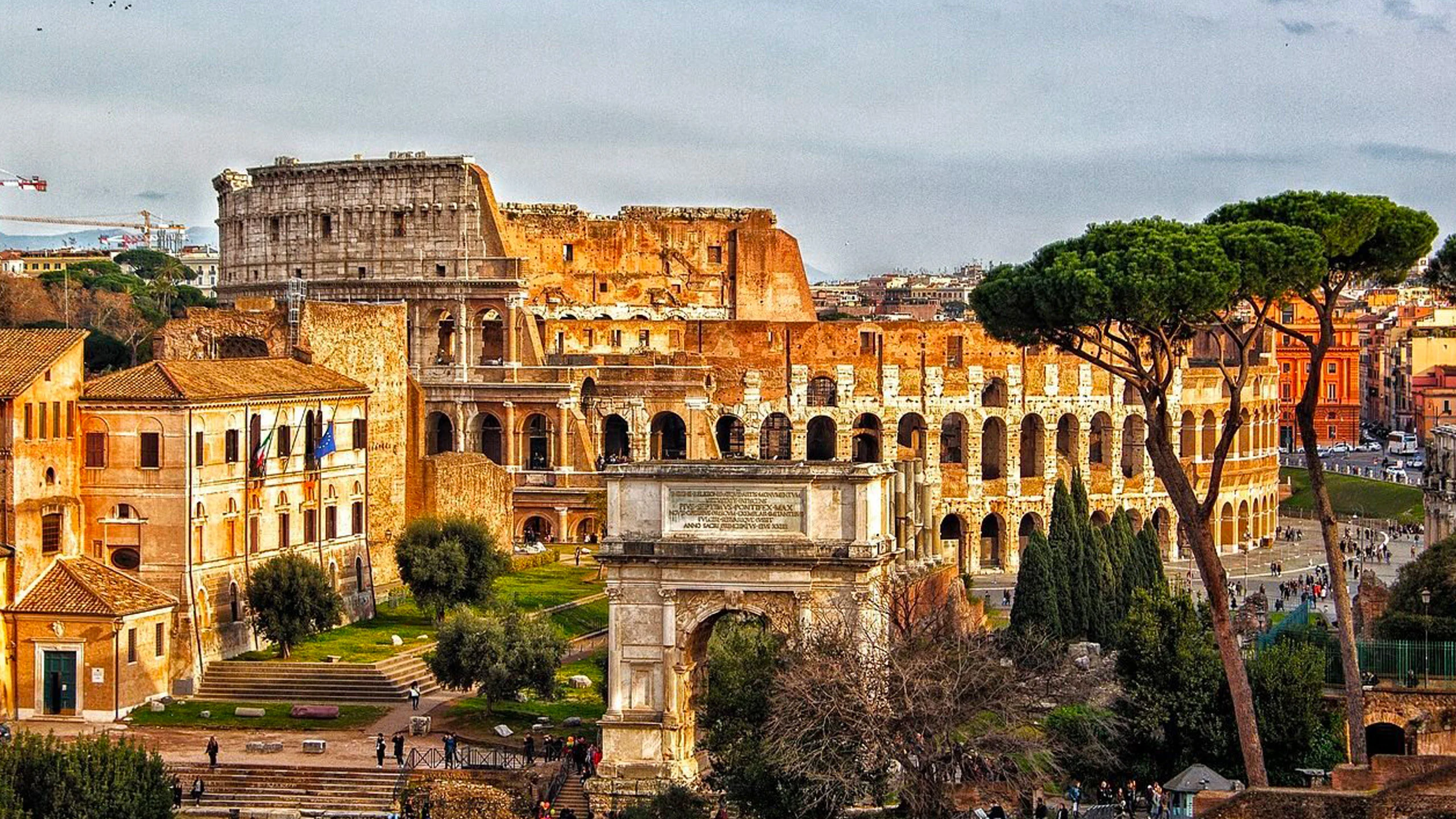 El coliseo romano abre por primera vez sus pasillos subterráneos a los turistas