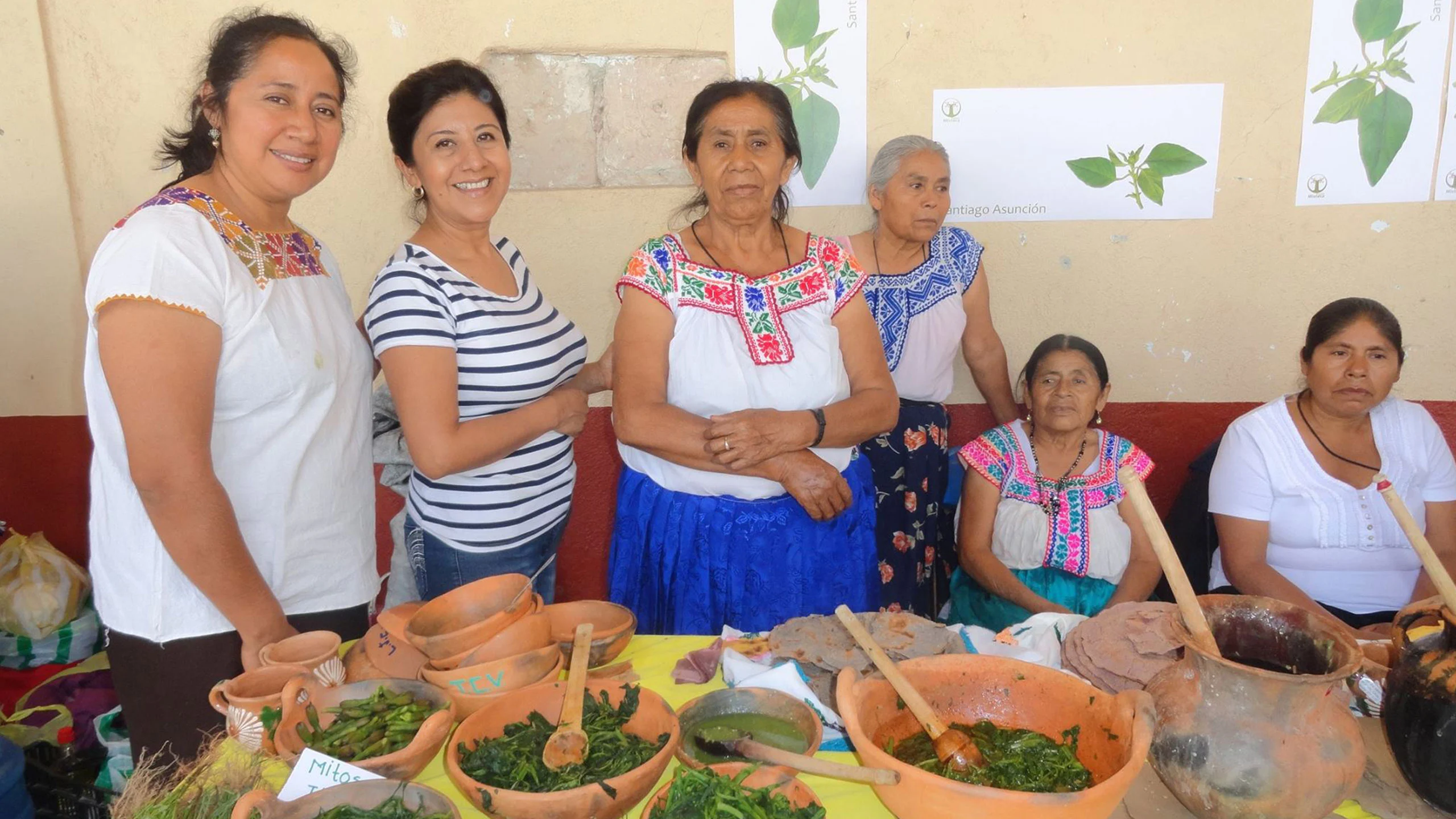 Reconocerán a cocineras tradicionales oaxaqueñas en España