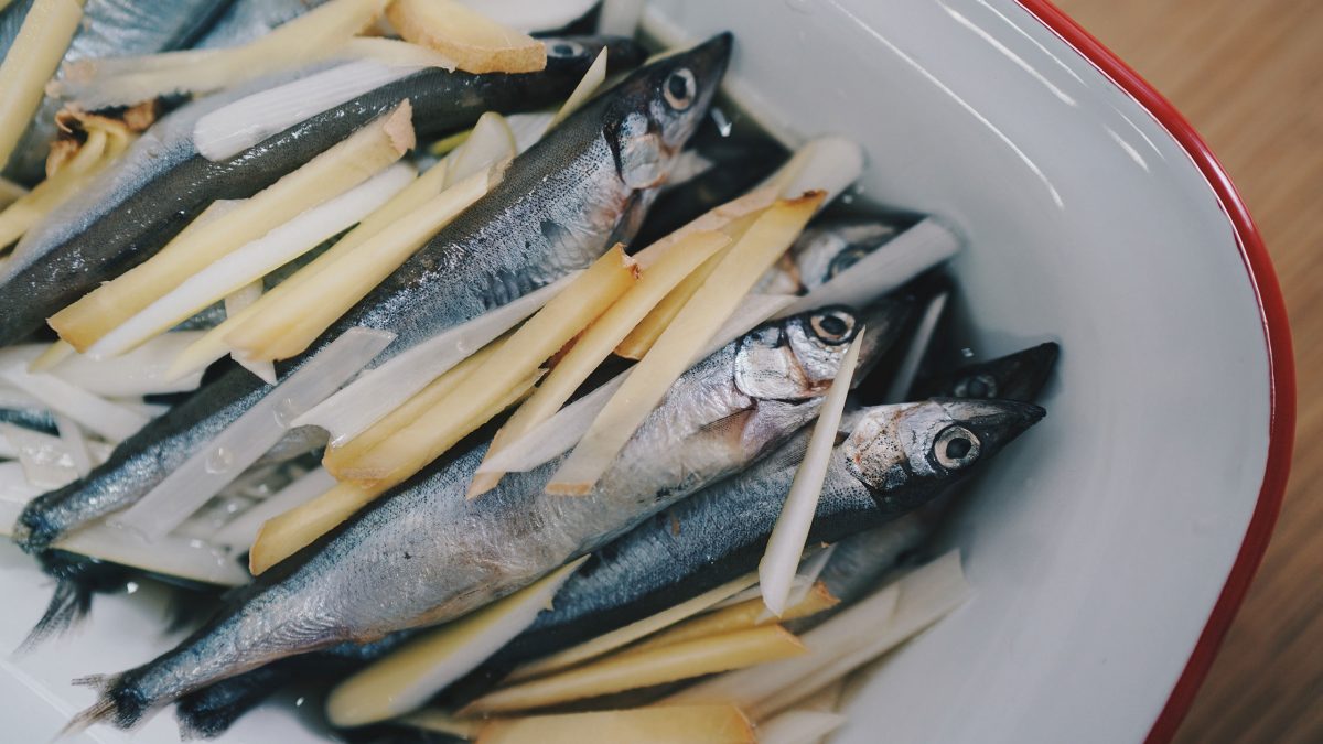 alimentos-migrana-sardinas