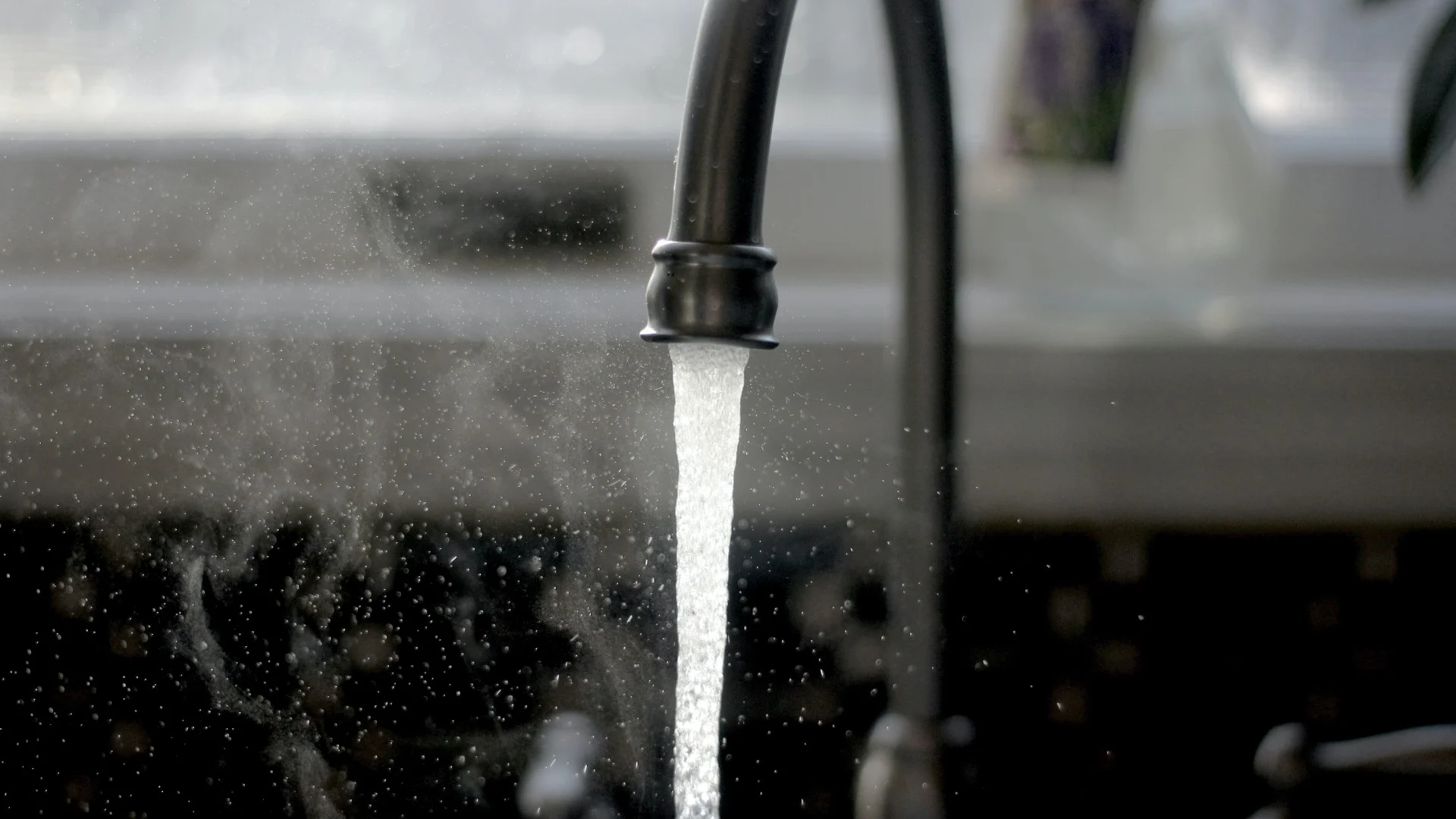 Consejos para cuidar el agua desde tu cocina y hacer la diferencia