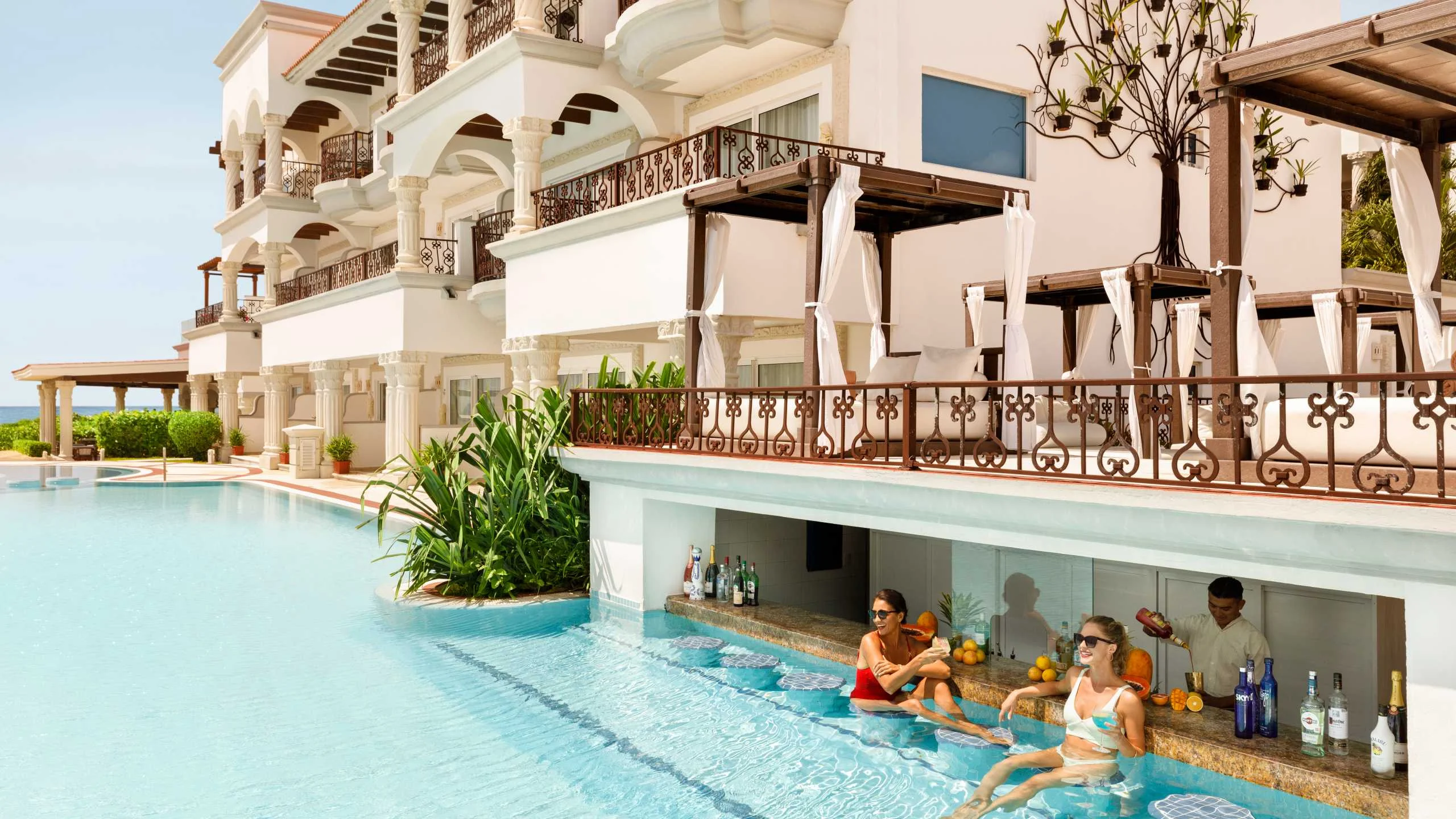 Conoce el nuevo Hilton Playa del Carmen, un resort solo para adultos