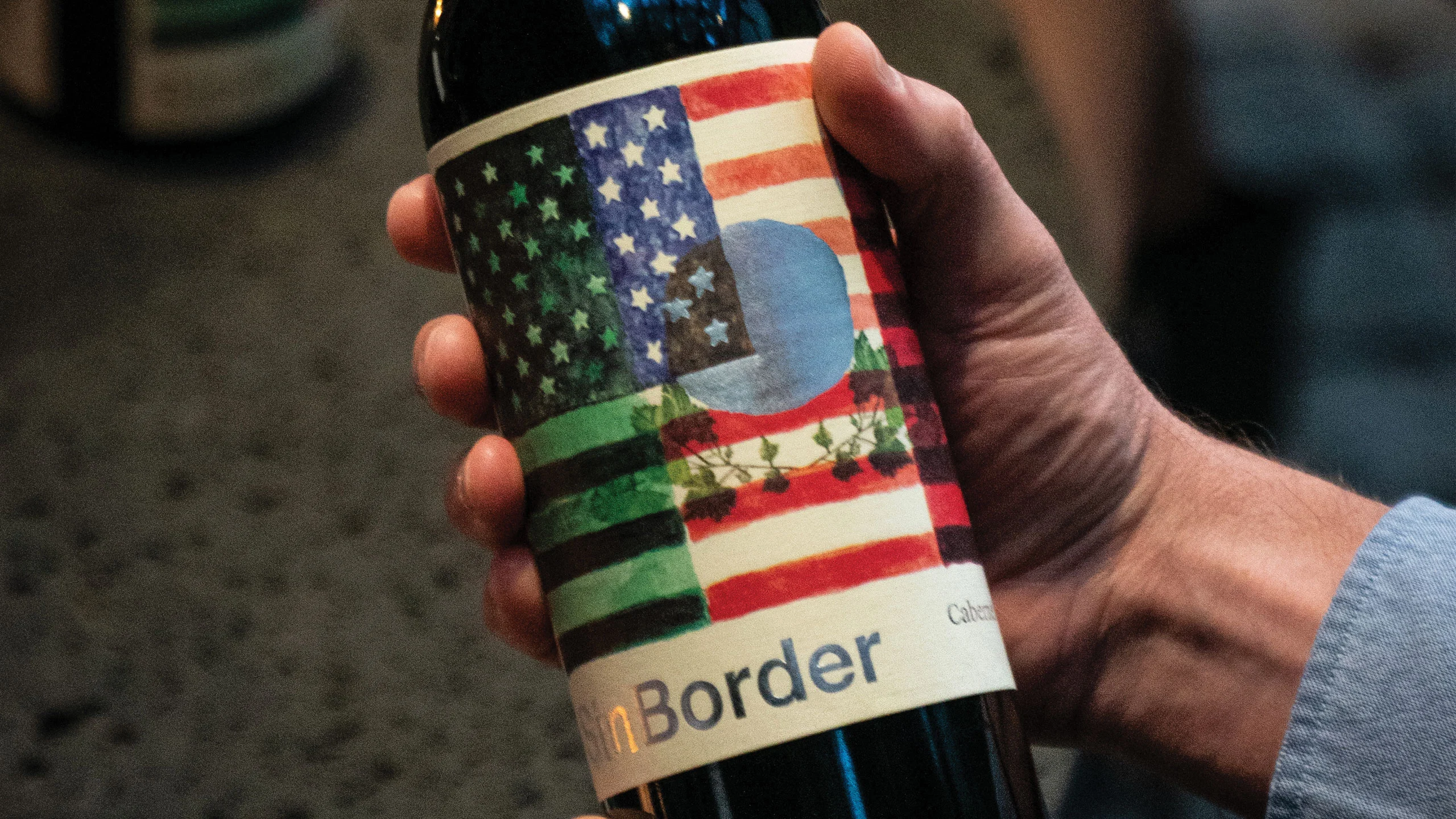 Sin Border es un vino producido en California que rinde homenaje a los paisanos en Estados Unidos
