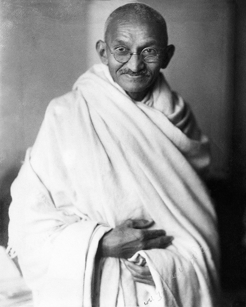 Rara fotografía de estudio de Mahatma Gandhi tomada en Londres Inglaterra Reino Unido a petición de Lord Irwin 1931