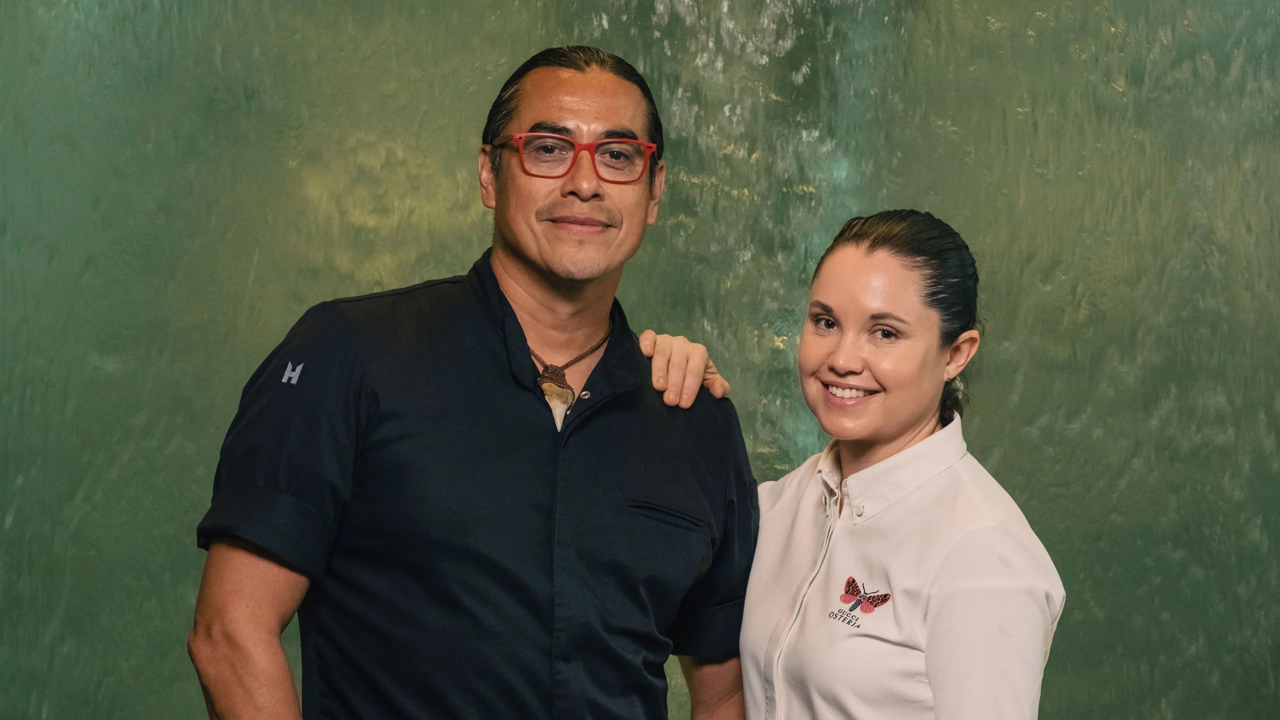 Carlos Gaytán recibe a Karime López en Ha’ dentro del Hotel Xcaret México