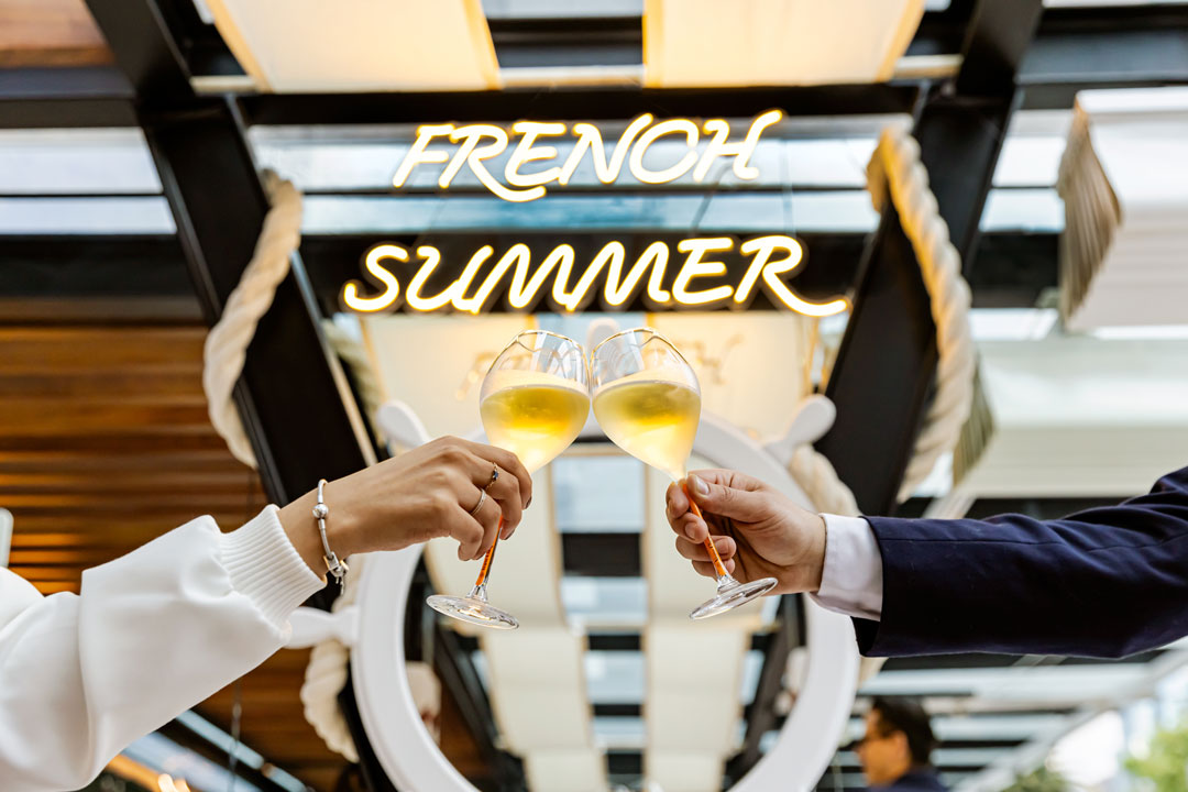french-Summer-Freehouse