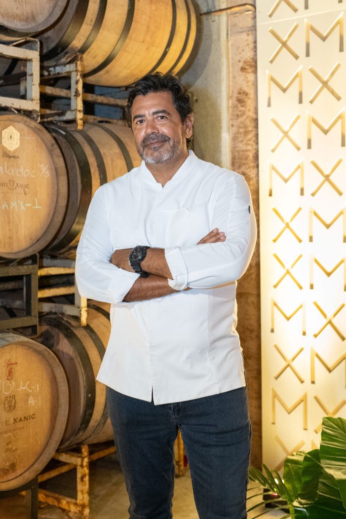 Javier Plascencia fue el chef que preparó la cena de gala de la vendimia 2023 de Monte Xanic