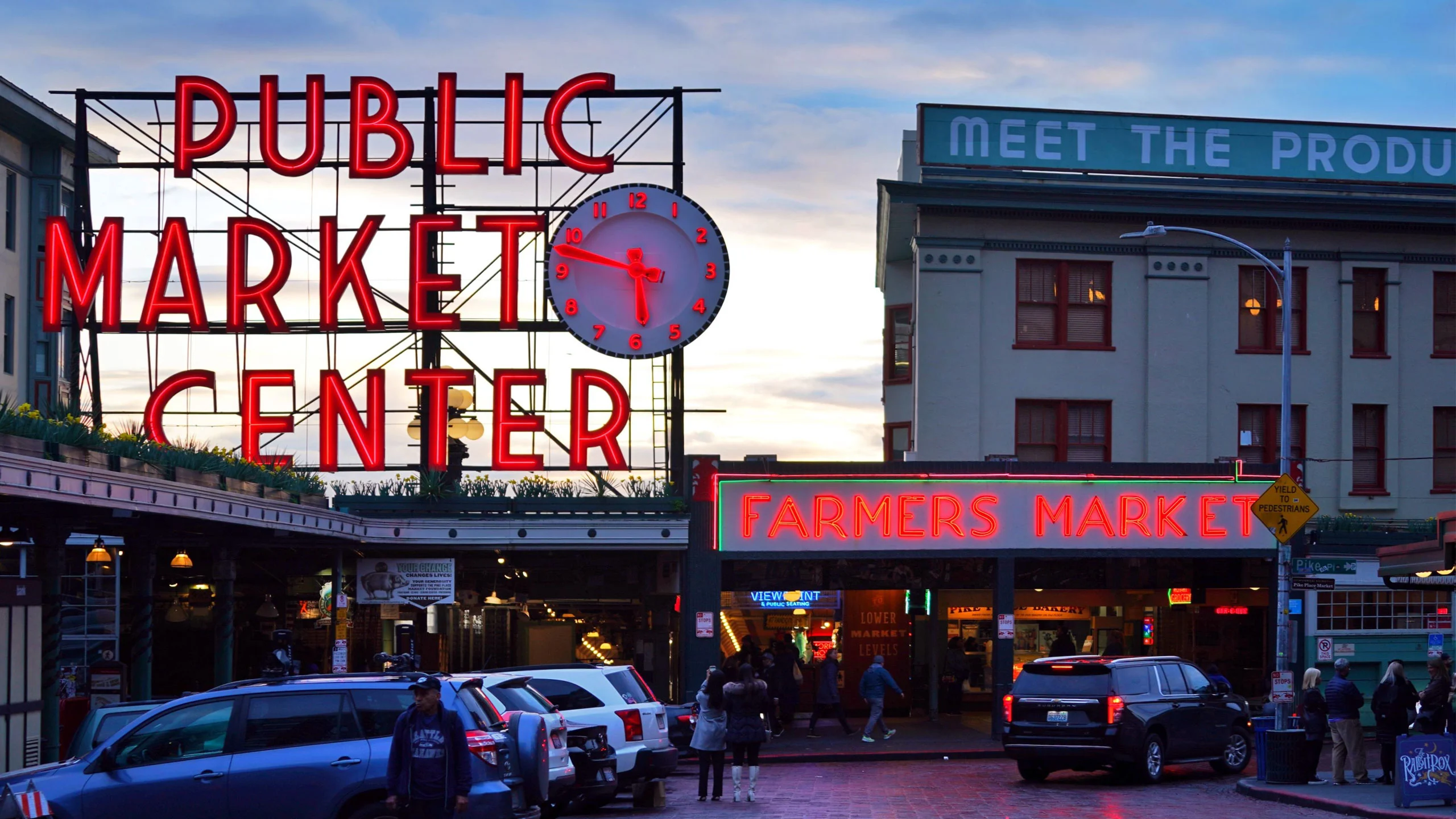 Explorando el Pike Place Market en Seattle