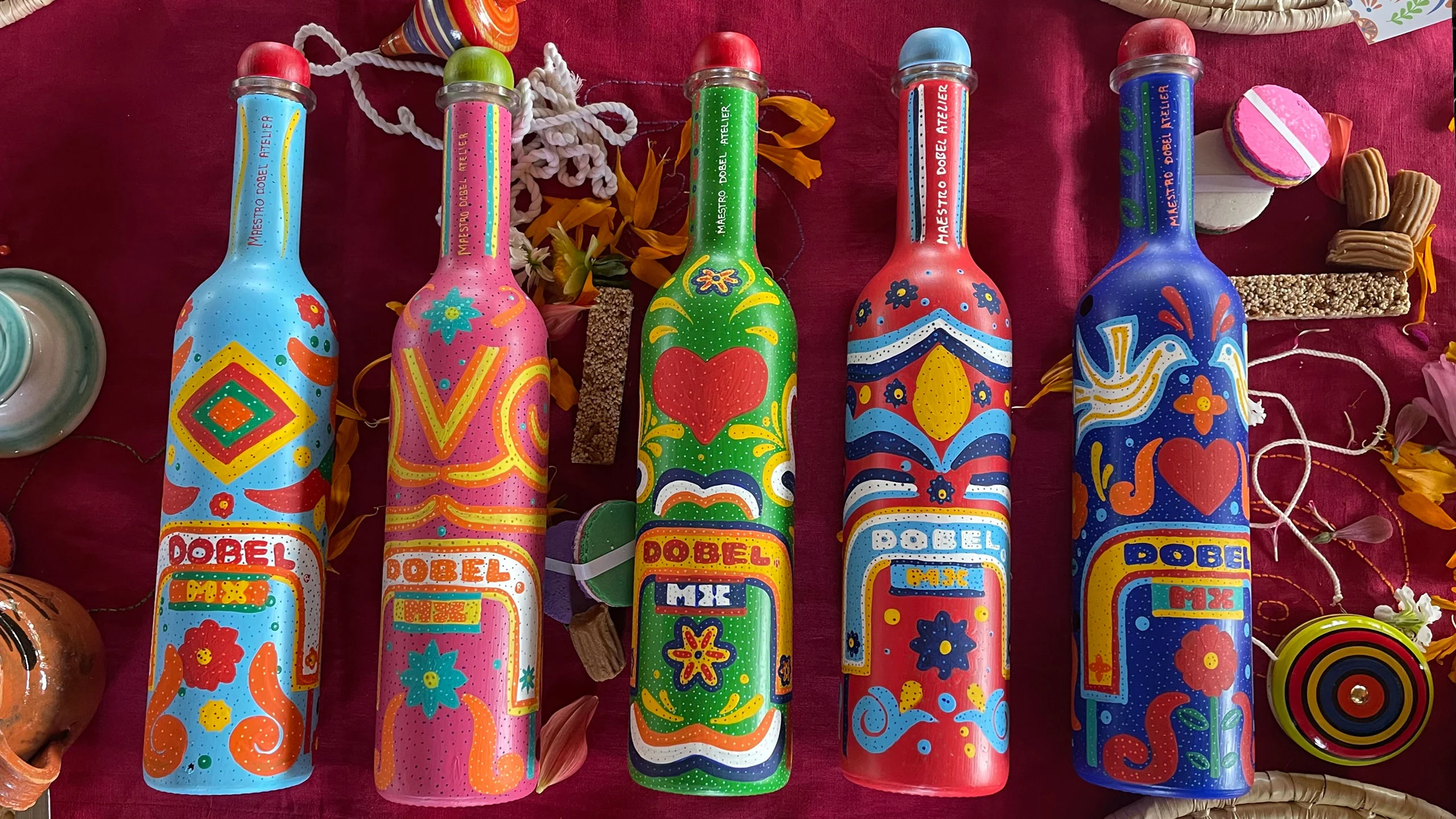 Este tequila conmemora las trajineras y la cultura mexicana