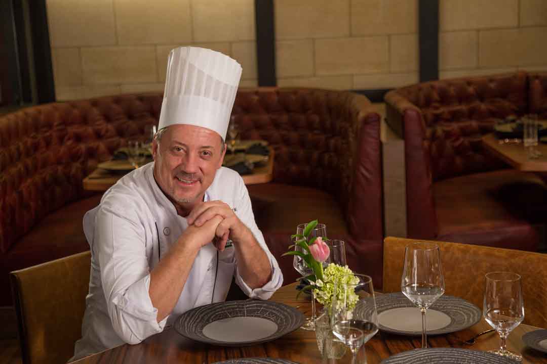 El chef Mauro Chiecchio  ha estado al frente de la cocina desde la apertura de Alfredo Di Roma en la Ciudad de México