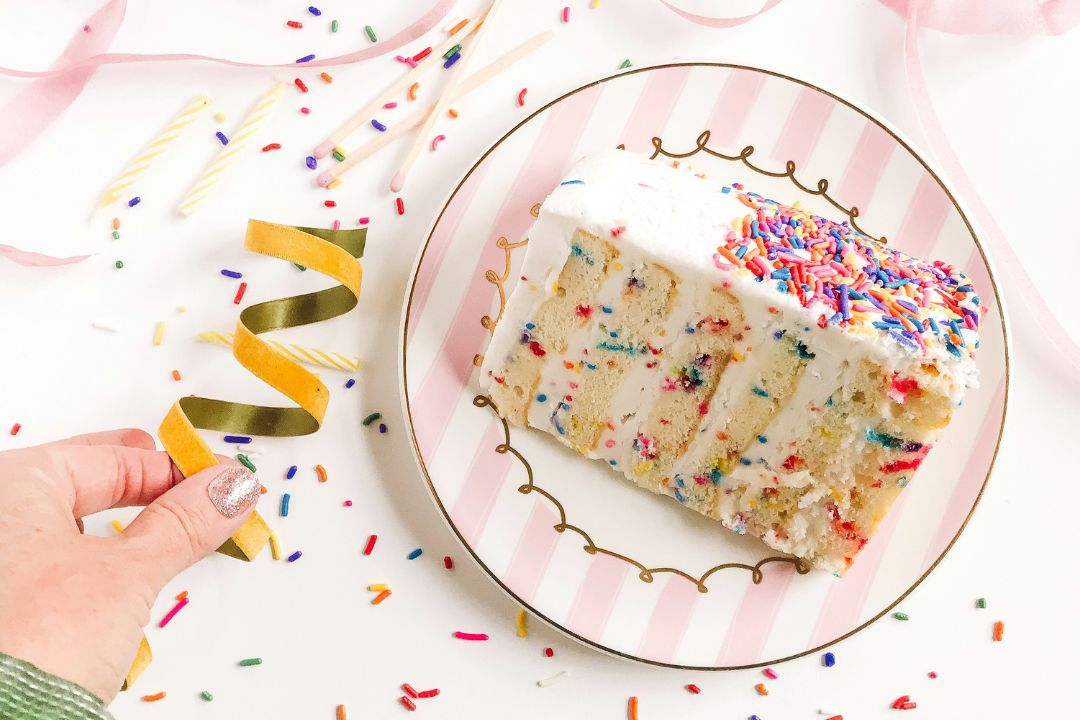 ¿Conoces la historia del pastel de cumpleaños?
