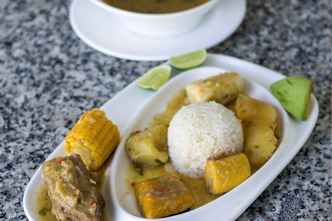Qué es el sancocho, el plato tradicional de Colombia que debes probar