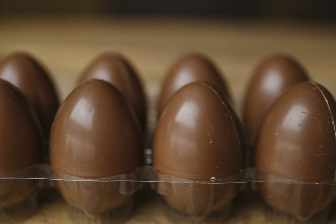 Durante el descanso de Semana Santa, atrévete a preparar estos riquísimos huevos de Pascua rellenos 