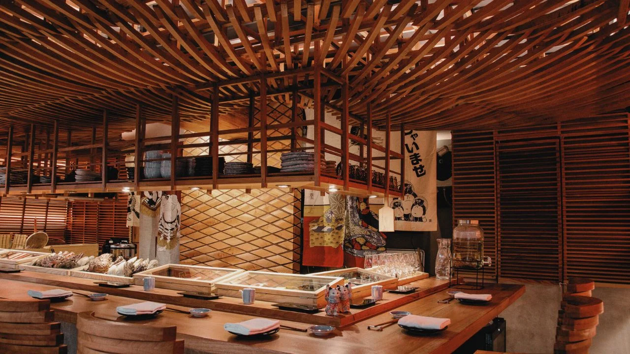 El arquitecto Watanabe Satoru es el responsable del diseño de Deigo Sushi