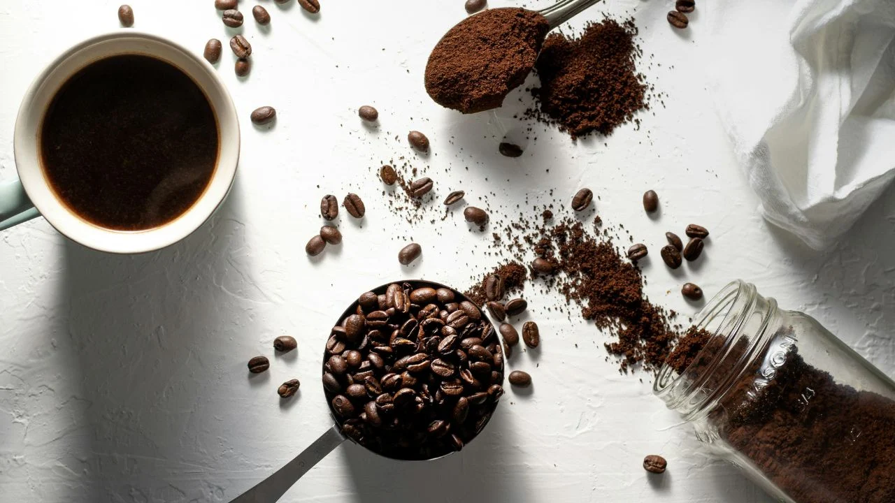 ¿Cómo moler el café sin molino?