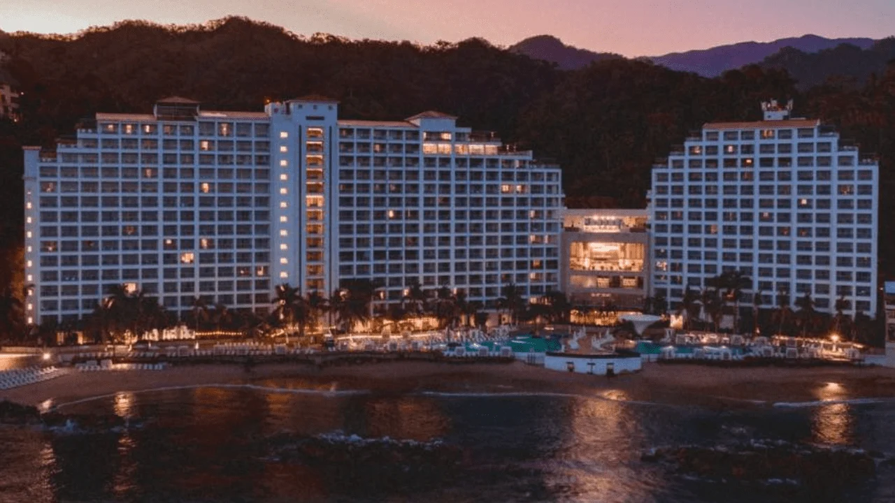 Hilton Puerto Vallarta: un paraíso all inclusive con rica gastronomía